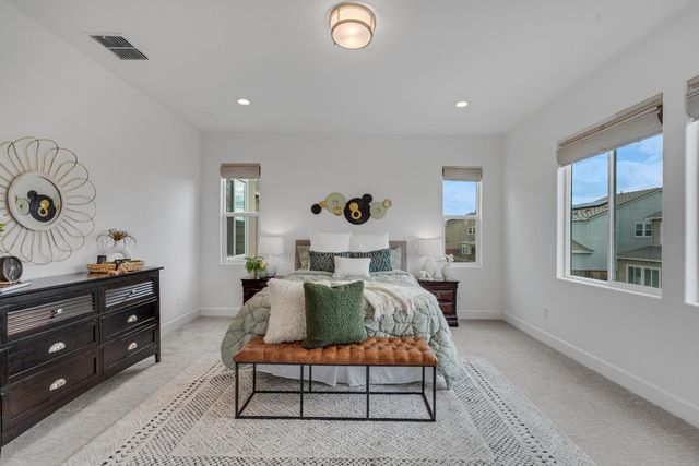 1871 Vintage Way, Roseville, CA 95747