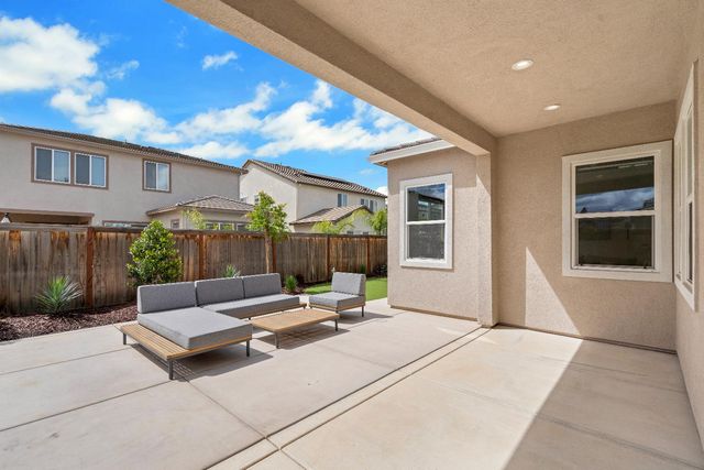 1871 Vintage Way, Roseville, CA 95747