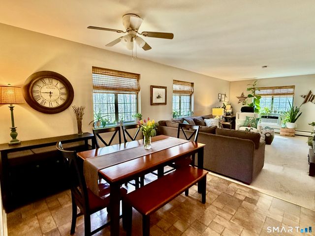 364 Foxwood Lane 364, Milford, CT 06461