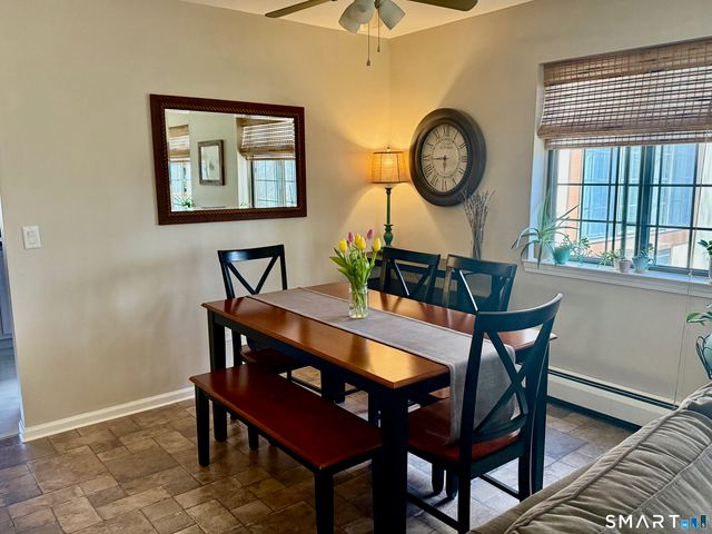 364 Foxwood Lane 364, Milford, CT 06461