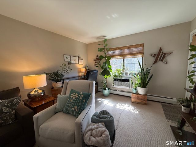 364 Foxwood Lane 364, Milford, CT 06461