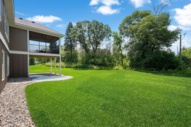 13728 Enfield Avenue, Hugo, MN 55038