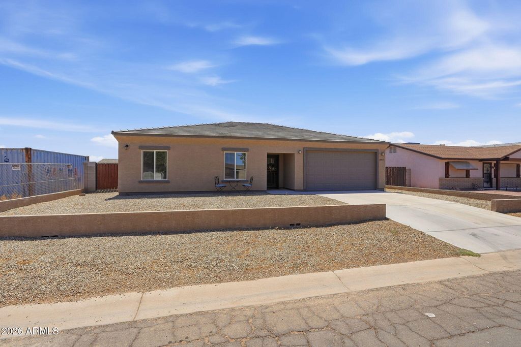 14911 S CAPISTRANO Road, Arizona City, AZ 85123