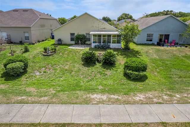 320 ANORAK STREET, Groveland, FL 34736