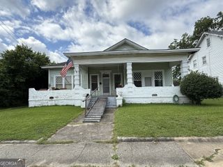 2684 Hillcrest Avenue, Macon, GA 31204