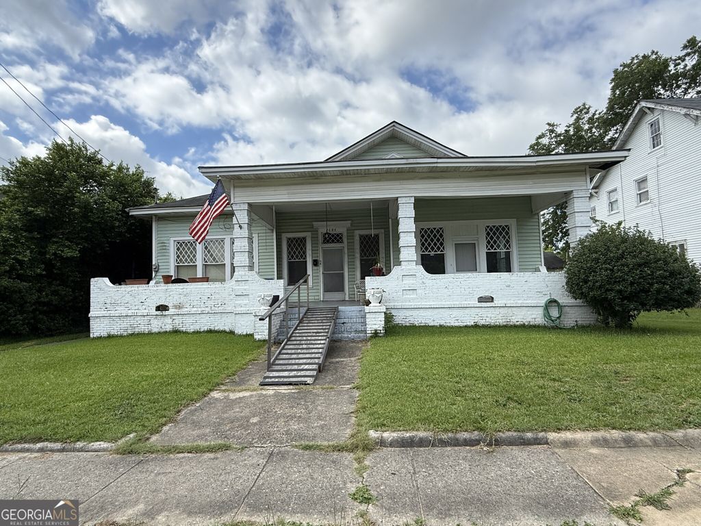 2684 Hillcrest Avenue, Macon, GA 31204