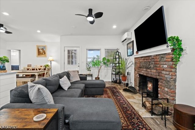8 Lake View Dr S., Vernon Twp., NJ 07419