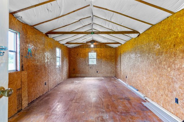 787 Finnie Simmons Rd, Woodbury, TN 37190