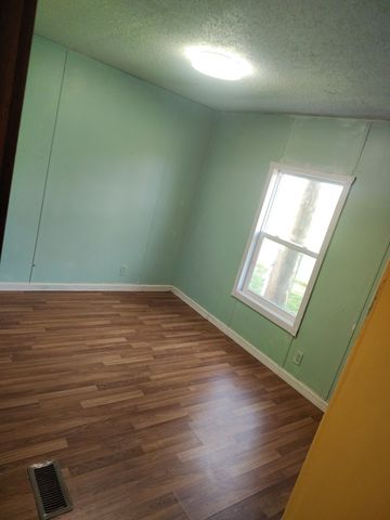 787 Finnie Simmons Rd, Woodbury, TN 37190