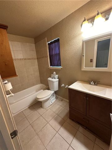3849 Silver Creek Dr, Corpus Christi, TX 78410
