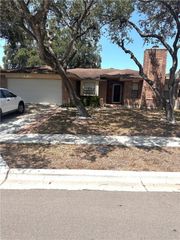 3849 Silver Creek Dr, Corpus Christi, TX 78410