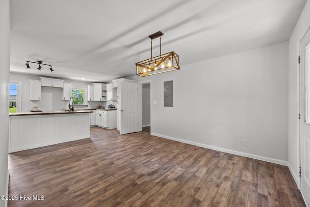 1496 Kellum Loop Road, Jacksonville, NC 28546