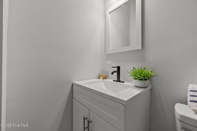 1496 Kellum Loop Road, Jacksonville, NC 28546