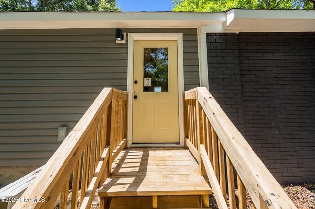 1496 Kellum Loop Road, Jacksonville, NC 28546