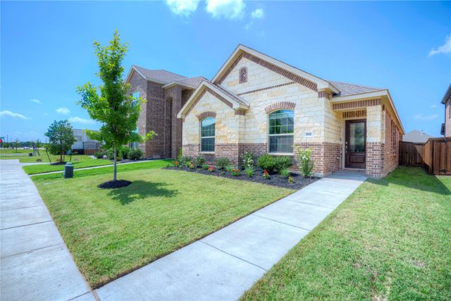 1113 Milfoil Drive, Justin, TX 76247