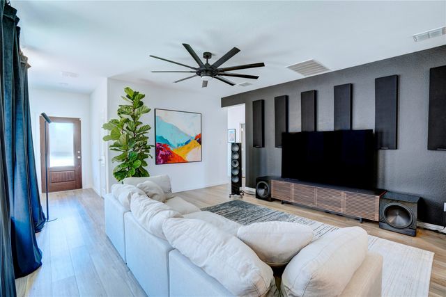 1113 Milfoil Drive, Justin, TX 76247