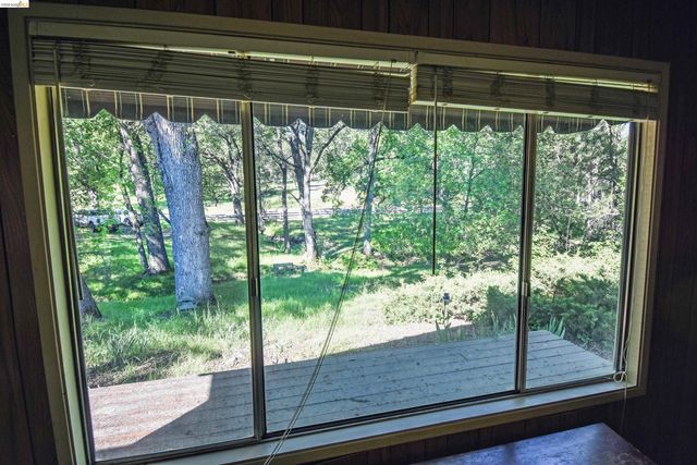 18191 Woodham Carne Rd, Sonora, CA 95370