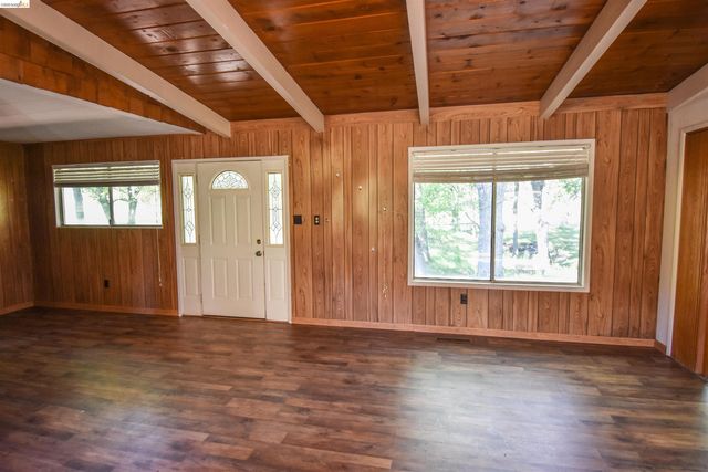 18191 Woodham Carne Rd, Sonora, CA 95370