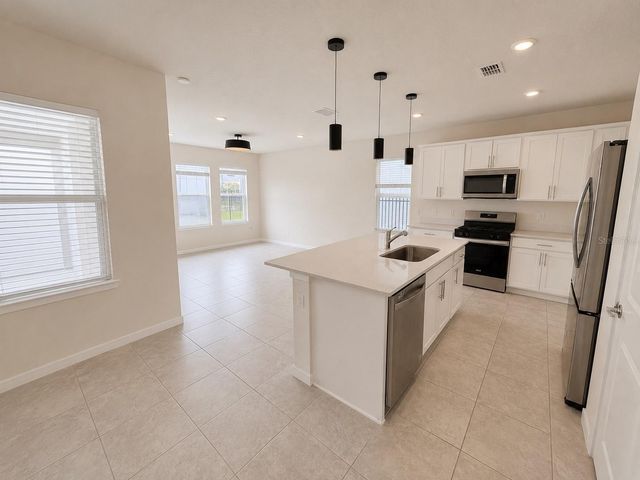 4083 FEATHER TREE DRIVE, Apopka, FL 32712