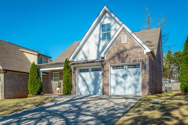 8153 Double Eagle Court, Ooltewah, TN 37363