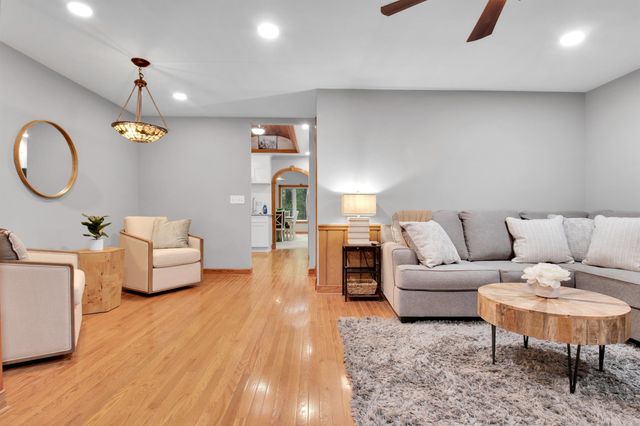 37 Wedgefield Drive, Bolling Springs, SC 29316