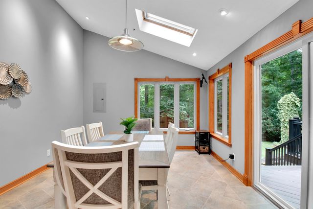 37 Wedgefield Drive, Bolling Springs, SC 29316