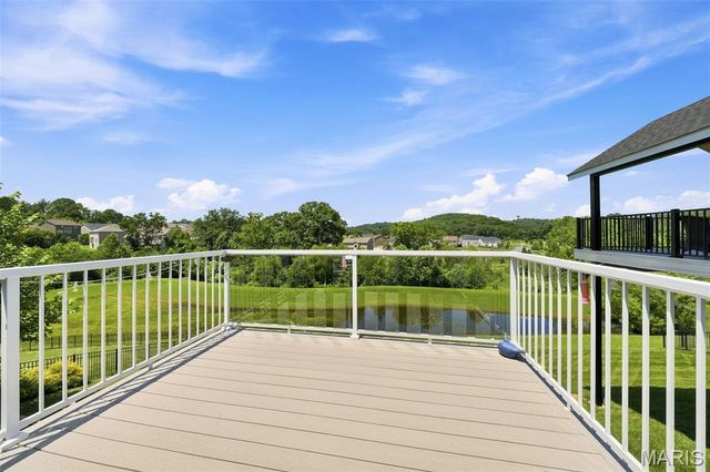 457 Timber Valley Trail, Fenton, MO 63026