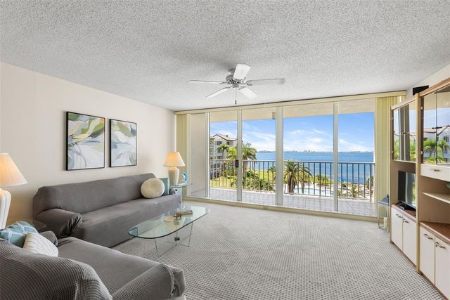 5155 ISLA KEY BOULEVARD S 304, St Petersburg, FL 33715