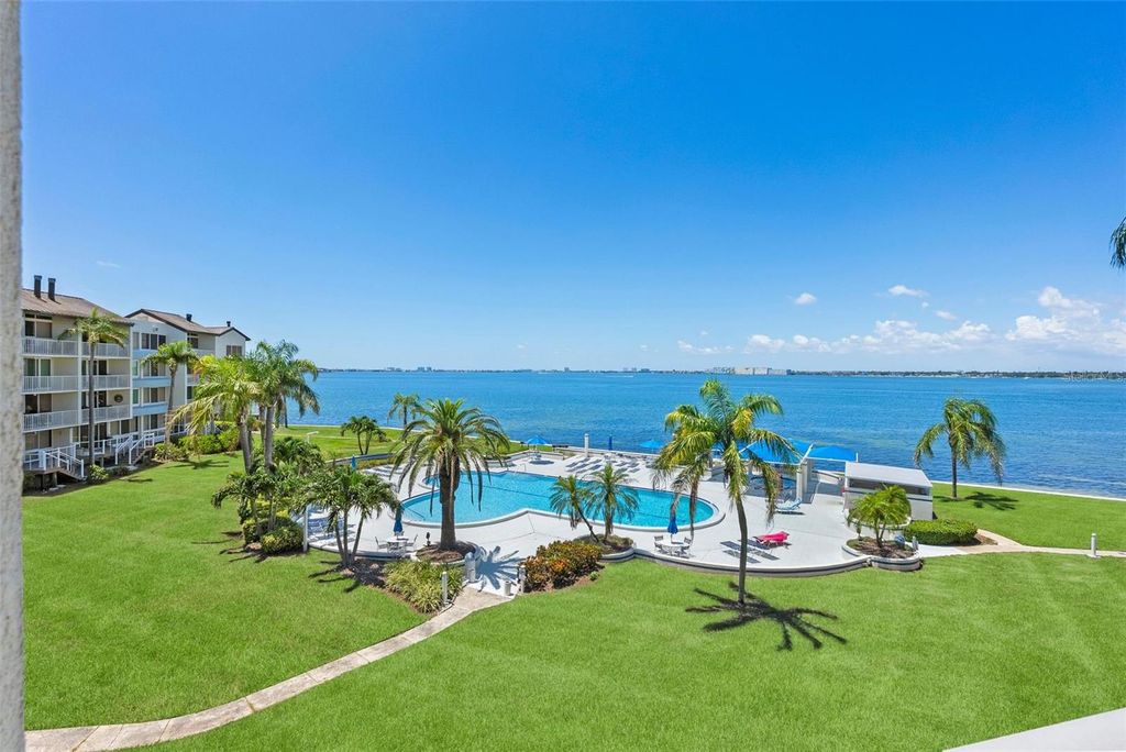 5155 ISLA KEY BOULEVARD S 304, St Petersburg, FL 33715