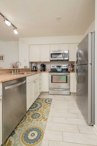 98 Village Del Lago Cir, St Augustine, FL 32080