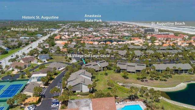 98 Village Del Lago Cir, St Augustine, FL 32080