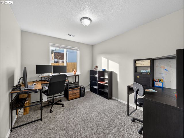 847 N DUNIWAY Rd, Lafayette, OR 97127