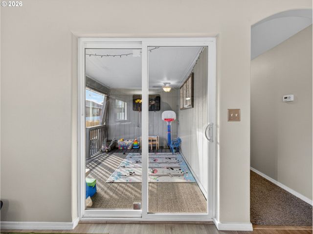 847 N DUNIWAY Rd, Lafayette, OR 97127