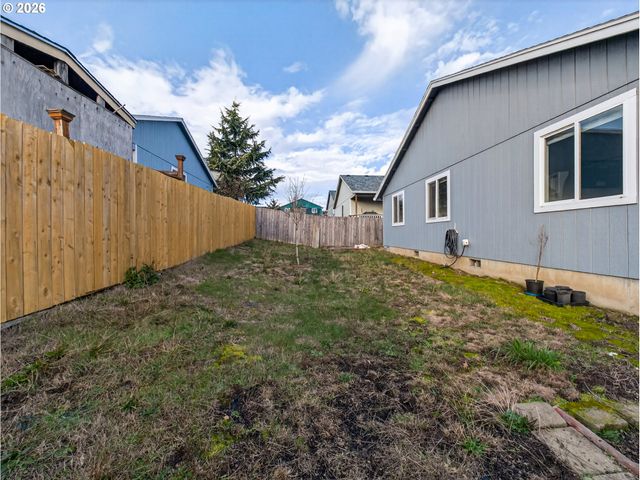 847 N DUNIWAY Rd, Lafayette, OR 97127