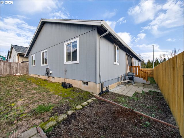 847 N DUNIWAY Rd, Lafayette, OR 97127