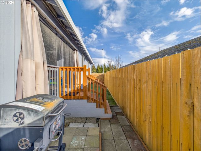 847 N DUNIWAY Rd, Lafayette, OR 97127