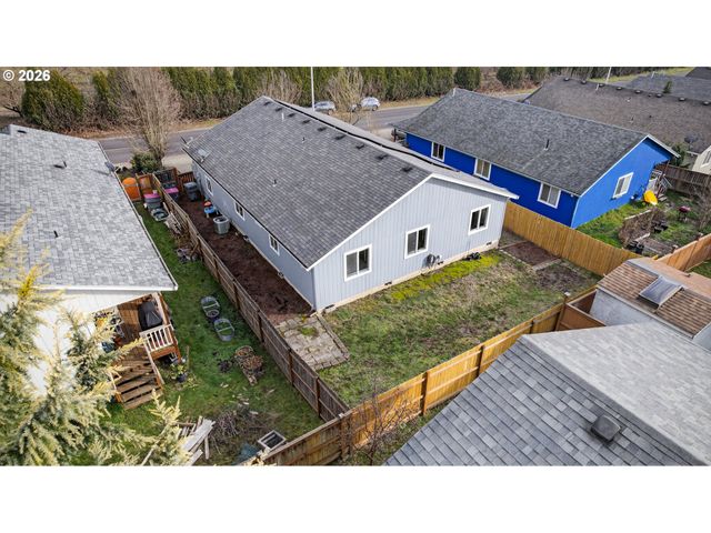 847 N DUNIWAY Rd, Lafayette, OR 97127