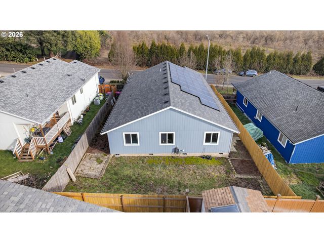 847 N DUNIWAY Rd, Lafayette, OR 97127