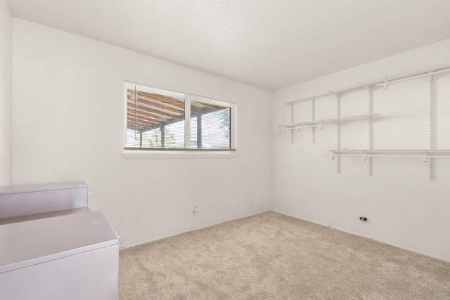 5944 Avenida La Barranca Place NW, Albuquerque, NM 87114