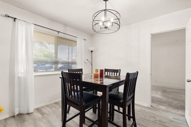 5944 Avenida La Barranca Place NW, Albuquerque, NM 87114