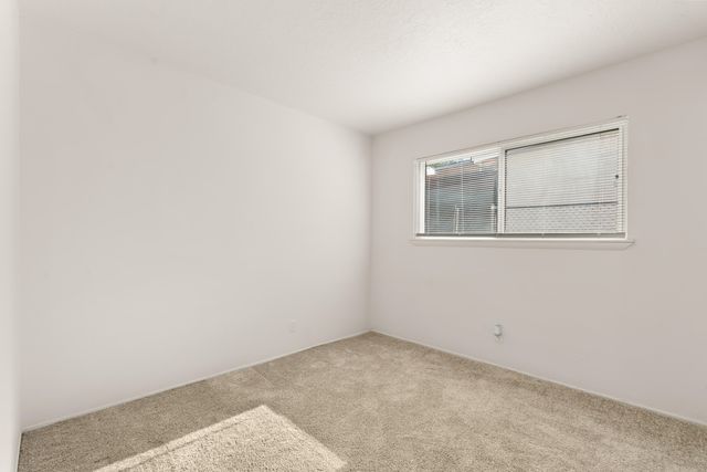 5944 Avenida La Barranca Place NW, Albuquerque, NM 87114