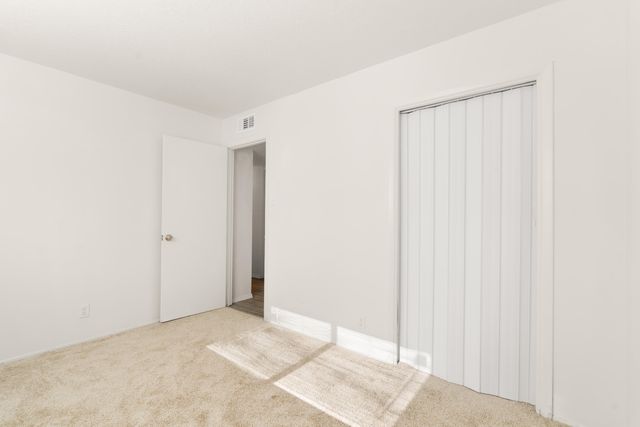 5944 Avenida La Barranca Place NW, Albuquerque, NM 87114