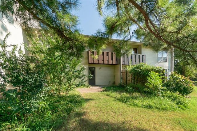 803 Cardinal Creek Drive B, Norman, OK 73072