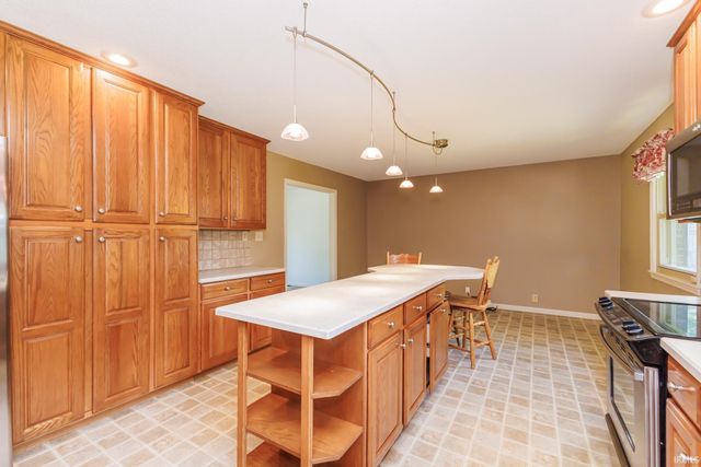 2509 W Riggin Road, Muncie, IN 47304