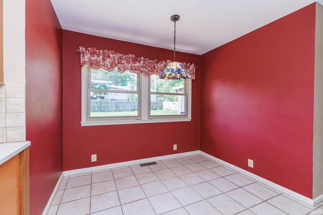 2509 W Riggin Road, Muncie, IN 47304