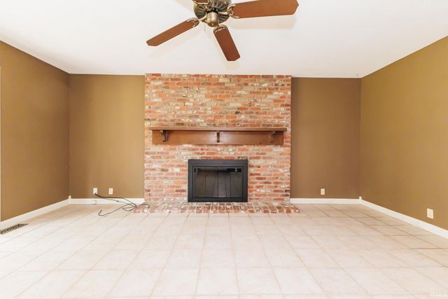 2509 W Riggin Road, Muncie, IN 47304