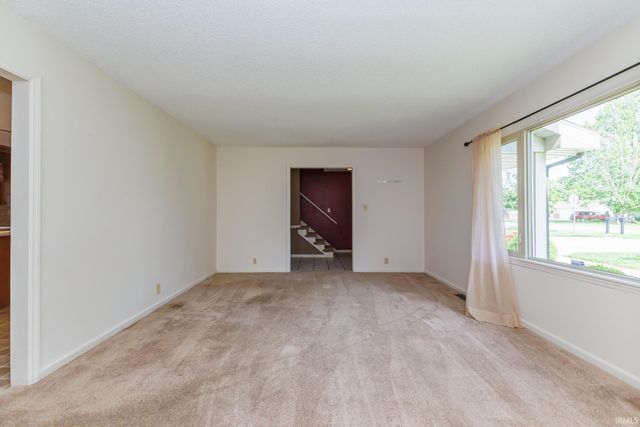 2509 W Riggin Road, Muncie, IN 47304