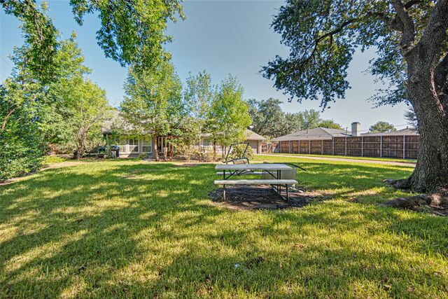 3708 Princess Lane, Dallas, TX 75229