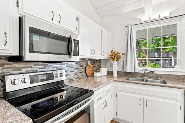 718 Millich Drive B, Campbell, CA 95008