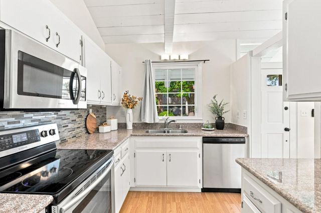 718 Millich Drive B, Campbell, CA 95008